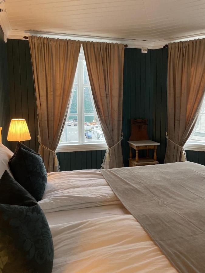 Sylte Hotell, Valldal Exterior photo