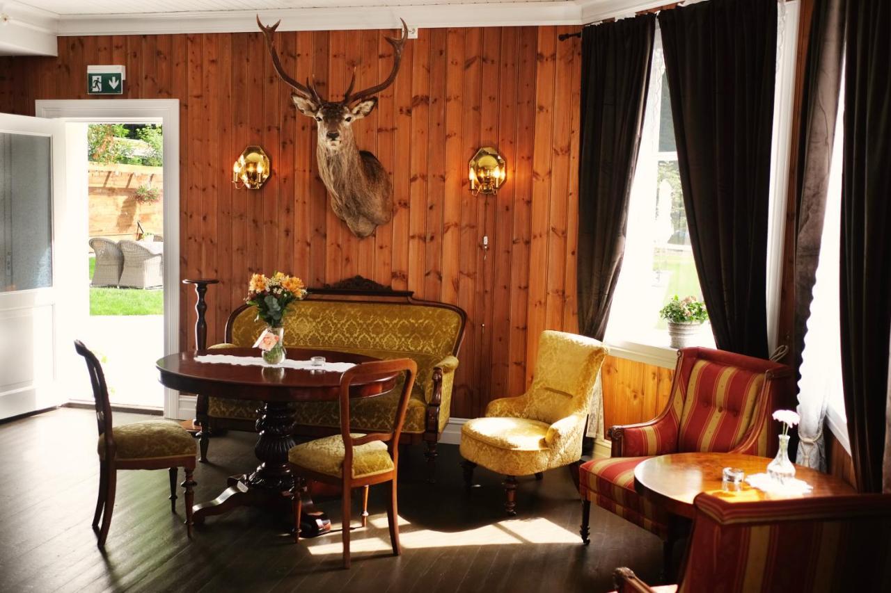 Sylte Hotell, Valldal Exterior photo